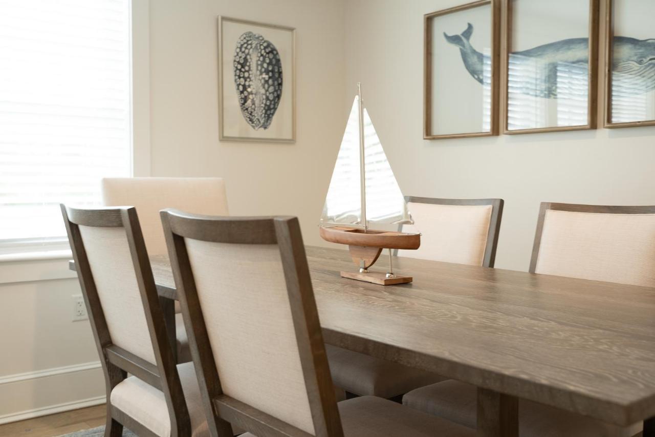 Thomas Sea Suites At Harbourtown プリマス エクステリア 写真